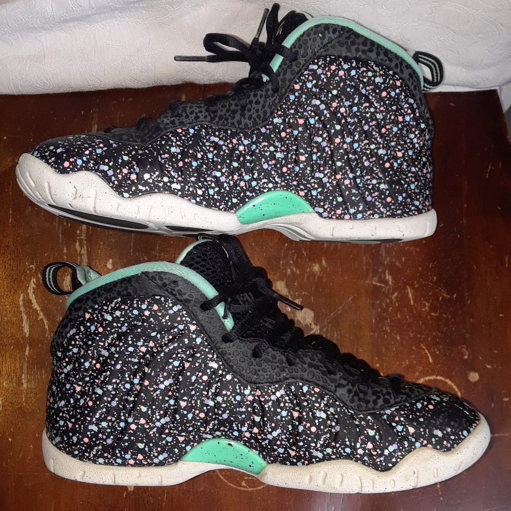 Nike Little Posite One 'Easter' Kids Shoe - Picture 3 of 11
